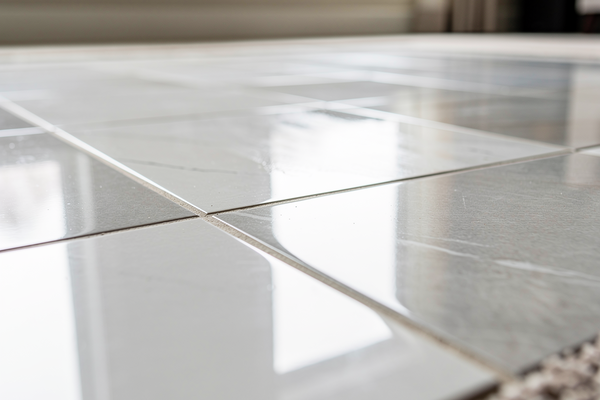 Tile and Grout Cleaning Machine